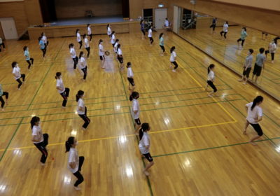 人数が多いダンス部は部員を3つに分けての練習です