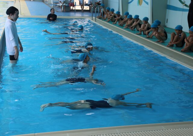 水泳の授業　１年生